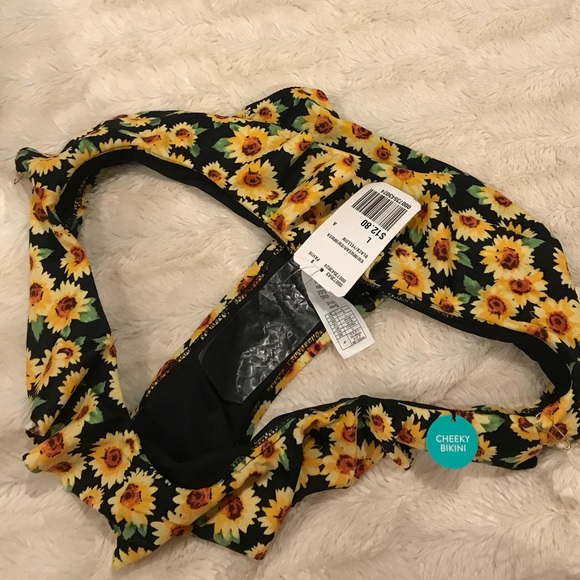 SOLD Sunflower swim bottom - Picture 4 of 5